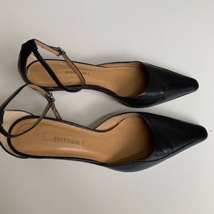 Leather sole Ann Taylor 2.5” heels